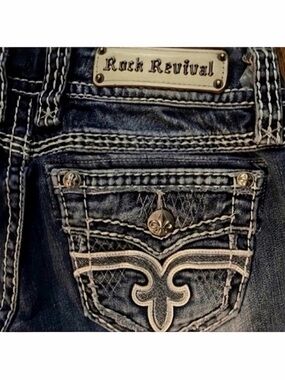 Gorgeous Rock Revival Lonnie Easy Boot Embroidered Jeans With 31” Inseam